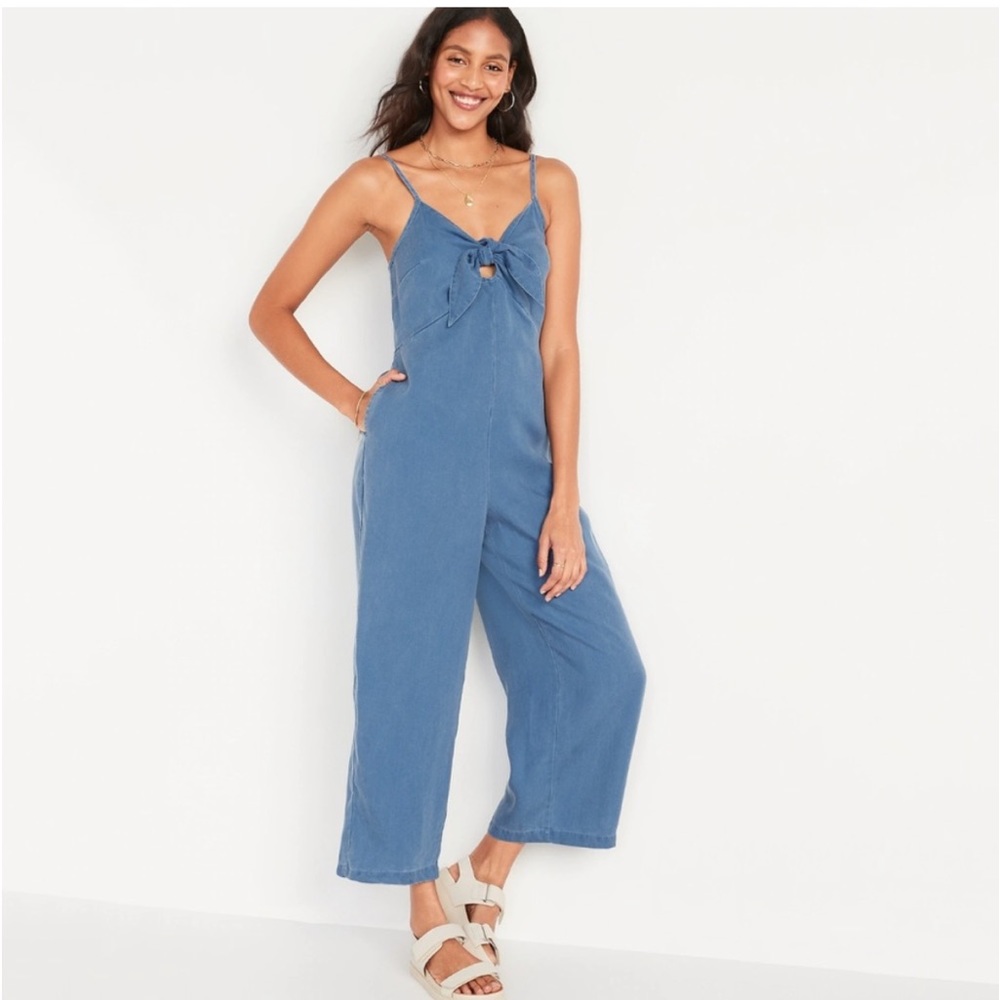 Old Navy Soft Denim Jumpsuit Size Small